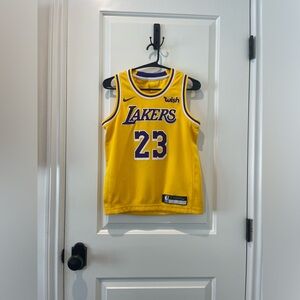 James Lakers Jersey